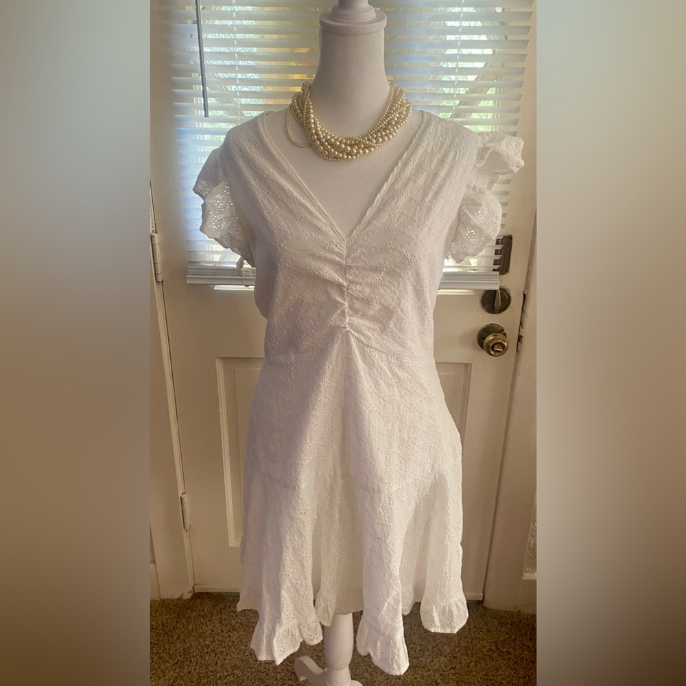 White Ruffle Sleeve Dress 🌺 - Picture 6 of 10